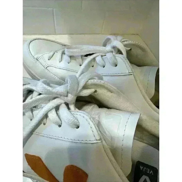 Veja Men's V-12 Low Top Sneaker White Orange Suede Leather Sz EU 47 US 12.5 - Picture 10 of 16